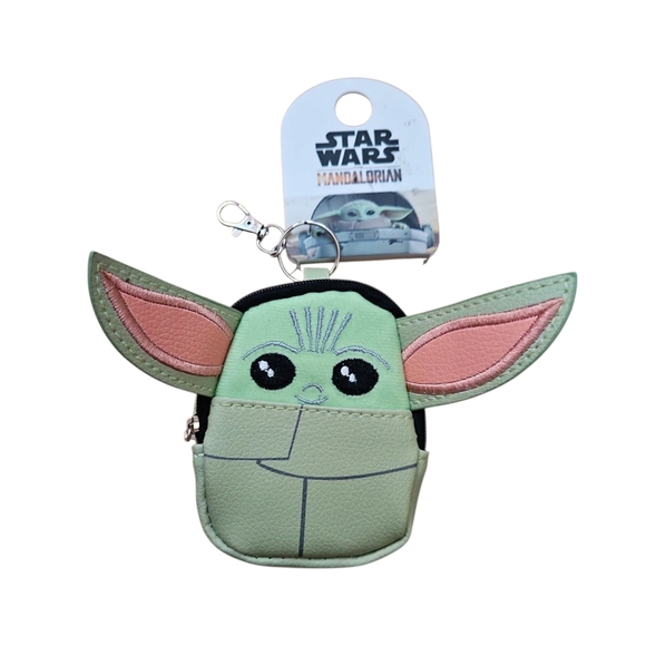 Star Wars Mandalorian Green and Pink Coin Pouch - Picture 1 of 3